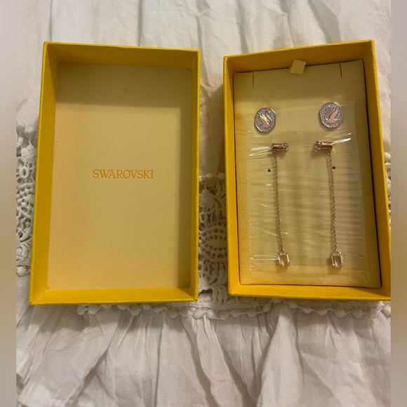 Swarovski Signum Swan Crystal & Rose Gold Elegant Dangle Earrings NWT - Picture 5 of 10